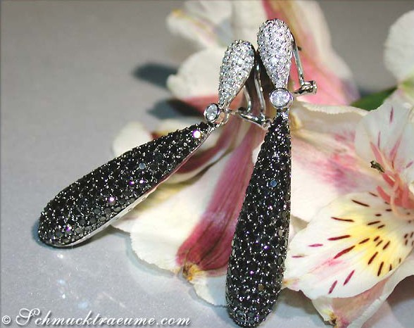 Voluminous Dangling Earrings with Black & White Diamonds #1 Voluminous Dangling Earrings with Black & White Diamonds #1