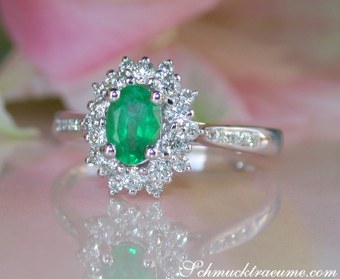 Delicate Emerald Ring with Diamonds #1 Delicate Emerald Ring with Diamonds #1
