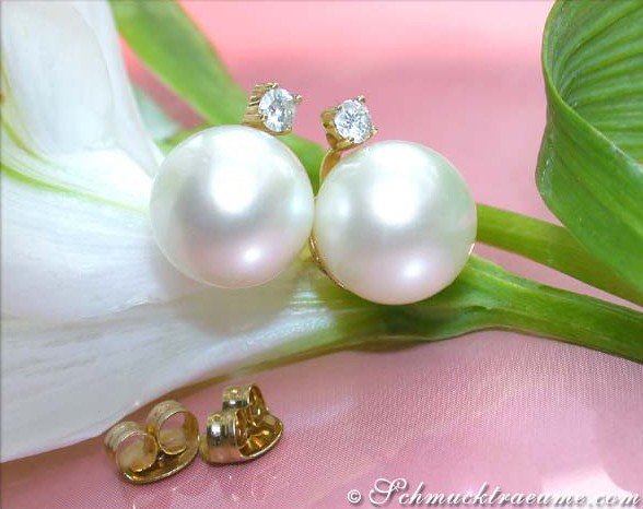 Beautiful Southsea Pearl Studs with Diamonds in Yellow Gold 14k #1 Beautiful Southsea Pearl Studs with Diamonds in Yellow Gold 14k #1