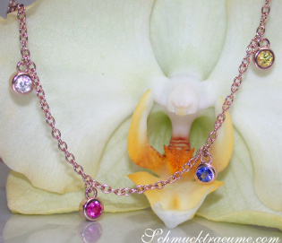 Zarte Multicolor Saphir Kette in Roségold Zarte Multicolor Saphir Kette in Roségold