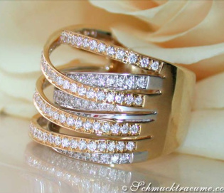 Mehrreihiger Diamanten Ring in Bicolor-Fertigung Mehrreihiger Diamanten Ring in Bicolor-Fertigung