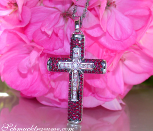 Magnificent Cross in Cross Pendant with Rubies Magnificent Cross in Cross Pendant with Rubies
