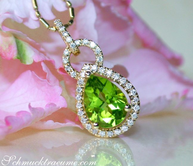 Schlichter Peridot Anhänger mit Diamanten #1 Schlichter Peridot Anhänger mit Diamanten #1