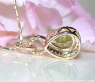 Schlichter Peridot Anhänger mit Diamanten #7