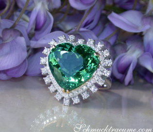 Glamorous Tourmaline Diamond Heart Ring Glamorous Tourmaline Diamond Heart Ring