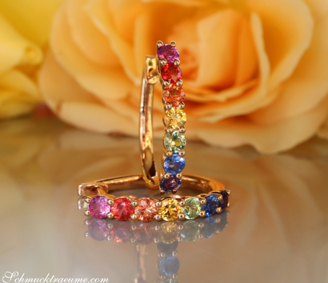 Herrliche Regenbogen Saphir Ohrringe / Creolen #1 Herrliche Regenbogen Saphir Ohrringe / Creolen #1