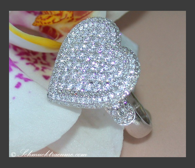 Opulenter Brillant Herz Ring (2,36 ct.) #1