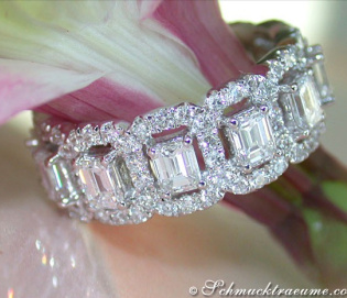 Prächtiger Diamanten Memory Ring (Smaragd & Brillant Schliff)