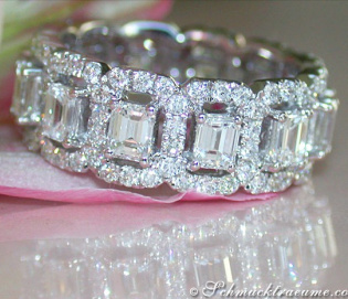Prächtiger Diamanten Memory Ring (Smaragd & Brillant Schliff)