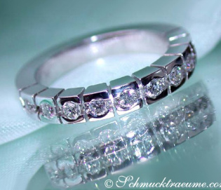 Schwerer Diamanten Memory Ring