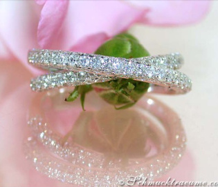 Überkreuzter Brillanten Ring in Weißgold 750