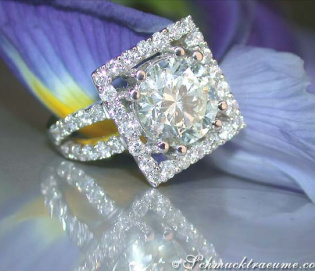High-end Diamond Solitaire Ring (4,56 ct.)