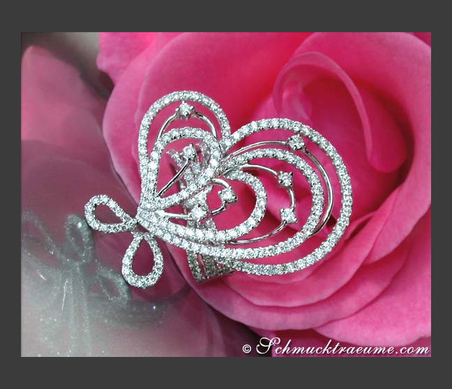 Verspielter Diamanten Ring in bezauberndem Design #1 Verspielter Diamanten Ring in bezauberndem Design #1