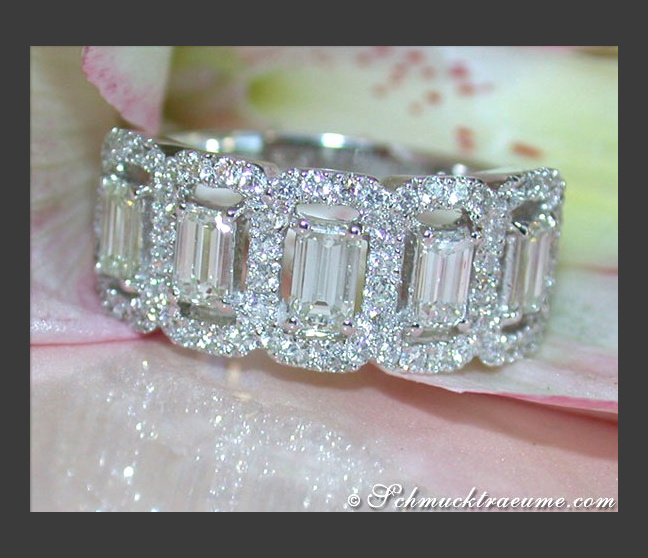Edler Memory Ring mit Diamanten im Smaragd Schliff #1 Edler Memory Ring mit Diamanten im Smaragd Schliff #1