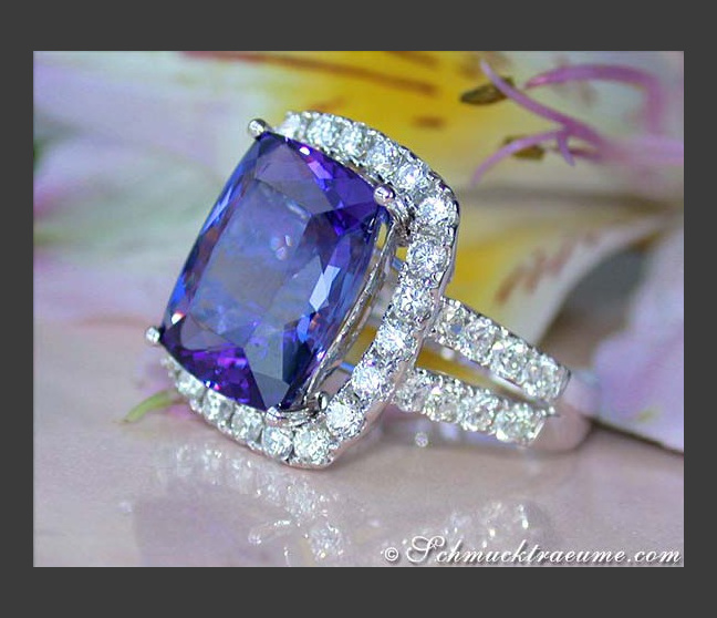 Erstklassiger AAA Tansanit Ring mit Brillanten #1 Erstklassiger AAA Tansanit Ring mit Brillanten #1