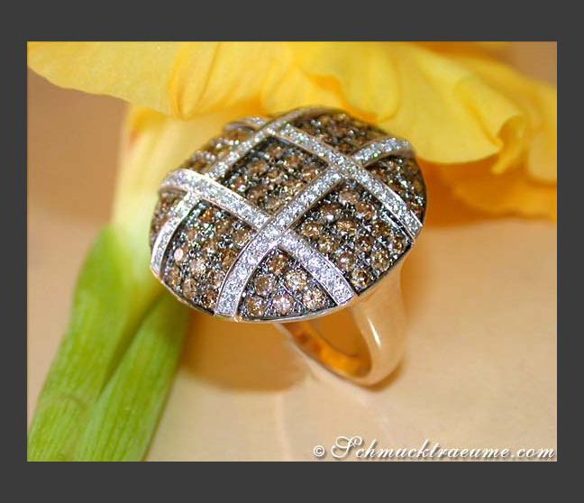 Extravaganter Ring mit naturbraunen & weißen Brillanten #1 Extravaganter Ring mit naturbraunen & weißen Brillanten #1