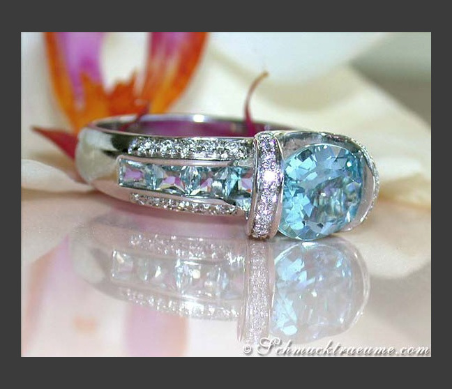 Extravaganter Aquamarin Ring mit Brillanten #1 Extravaganter Aquamarin Ring mit Brillanten #1