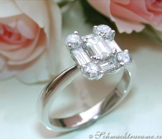 Feinster Brillanten / Diamanten Ring im Carré Design