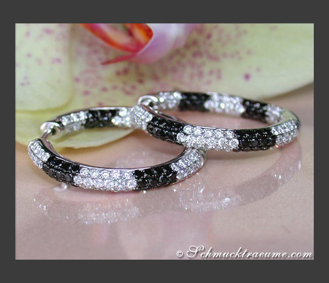 Edle Creolen mit schwarzen Diamanten #1 Edle Creolen mit schwarzen Diamanten #1