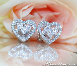 Feine Brillanten Herz Ohrstecker mit Princess Diamanten Feine Brillanten Herz Ohrstecker mit Princess Diamanten