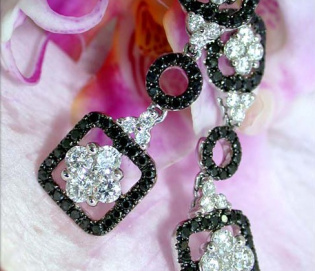Unique Hanging Earrings with Black & White Diamonds Unique Hanging Earrings with Black & White Diamonds
