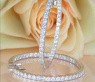 Attraktive Creolen mit Diamanten (Ø 3,30 cm) #4
