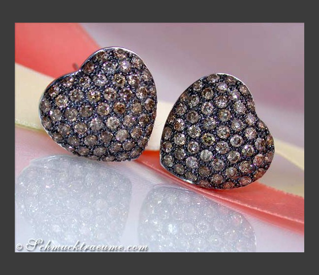 Feminine braune Diamanten Herz Ohrstecker #1 Feminine braune Diamanten Herz Ohrstecker #1