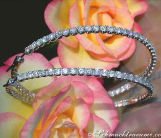 Exquisite Diamant Creolen in Weißgold 750 (Ø 5,40 cm) Exquisite Diamant Creolen in Weißgold 750 (Ø 5,40 cm)