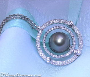 Wandelbares Tahitiperle Collier mit Brillanten Wandelbares Tahitiperle Collier mit Brillanten