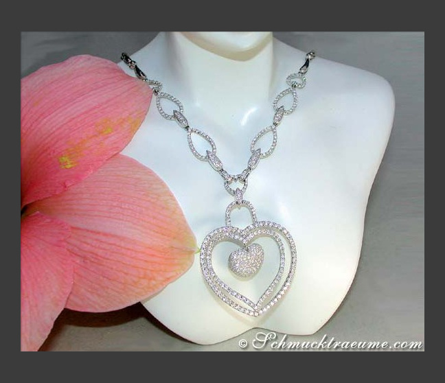 Feinstes Brillanten Herz Collier (4,88 ct.) #1 Feinstes Brillanten Herz Collier (4,88 ct.) #1