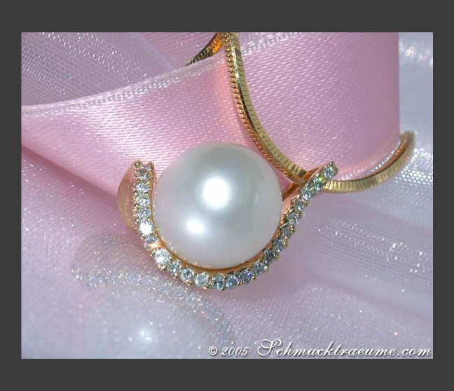 Edler Südseeperle Anhänger mit Brillanten Kragen #1 Edler Südseeperle Anhänger mit Brillanten Kragen #1