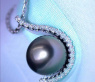 Attraktiver Tahitiperle Anhänger mit Brillanten Kragen #3