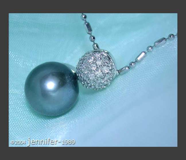Tahitiperle Anhänger mit Brillanten Pavé Kugel #1 Tahitiperle Anhänger mit Brillanten Pavé Kugel #1