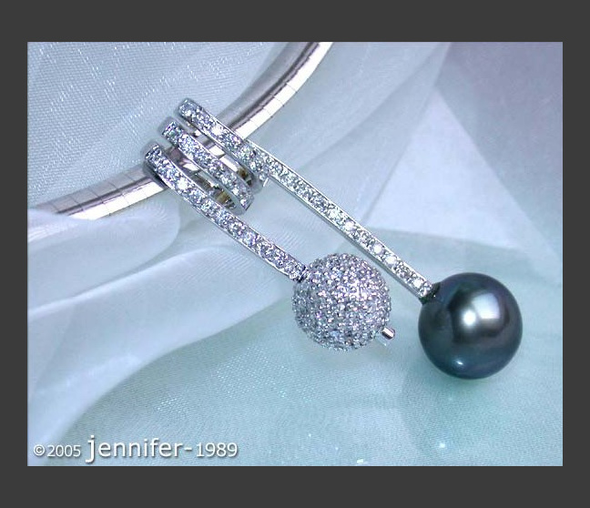 Tahitiperle Anhänger mit Brillanten Pavé Kugel #1 Tahitiperle Anhänger mit Brillanten Pavé Kugel #1