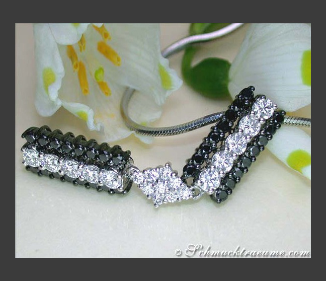 Exquisiter Brillanten & schwarze Diamanten Anhänger #1 Exquisiter Brillanten & schwarze Diamanten Anhänger #1