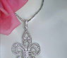 Attraktiver Brillanten Anhänger im "Fleur de Lis" Stil #2