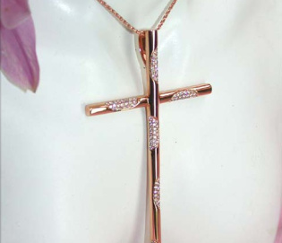 Ungewöhnlicher Brillanten Kreuz Anhänger