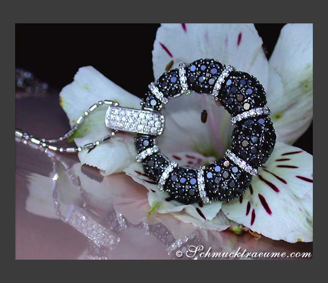 Opulenter Anhänger mit schwarzen Diamanten & Brillanten #1 Opulenter Anhänger mit schwarzen Diamanten & Brillanten #1