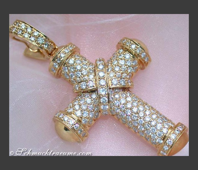 Massiver Brillanten Kreuz Anhänger in Gelbgold 750 #1 Massiver Brillanten Kreuz Anhänger in Gelbgold 750 #1