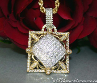 Exquisiter Anhänger mit Princess Diamanten & Brillanten