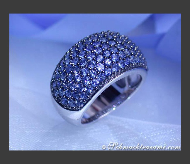 Stattlicher Saphir Pavé Ring #1 Stattlicher Saphir Pavé Ring #1