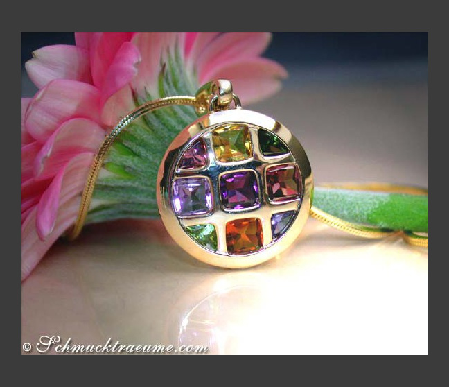 Attraktiver Multicolor Edelstein Anhänger #1 Attraktiver Multicolor Edelstein Anhänger #1