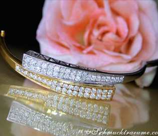 Beautiful Diamond Bangle Beautiful Diamond Bangle
