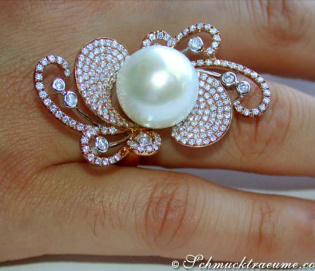 Fantastischer Südseeperle Ring mit Brillanten