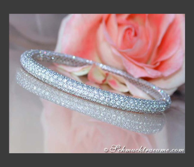 Erstklassiger Brillanten Armreif (12,30 ct.) #1 Erstklassiger Brillanten Armreif (12,30 ct.) #1