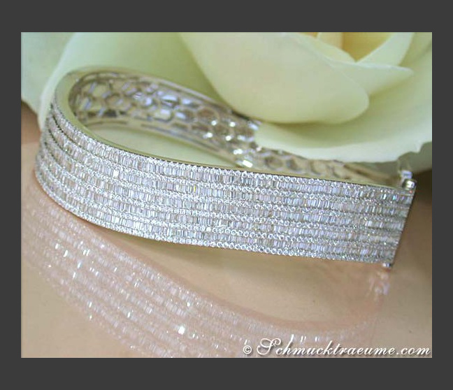 Prachtvoller Diamanten Armreif in Weißgold 750 #1 Prachtvoller Diamanten Armreif in Weißgold 750 #1