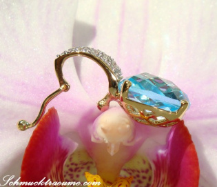 Aparter Blautopaz Diamanten Anhänger