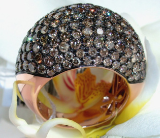 Stattlicher naturbraune Brillanten Ring