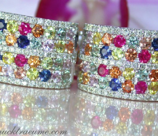 Traumhafte Regenbogen Saphir Ohrstecker mit Brillanten Traumhafte Regenbogen Saphir Ohrstecker mit Brillanten