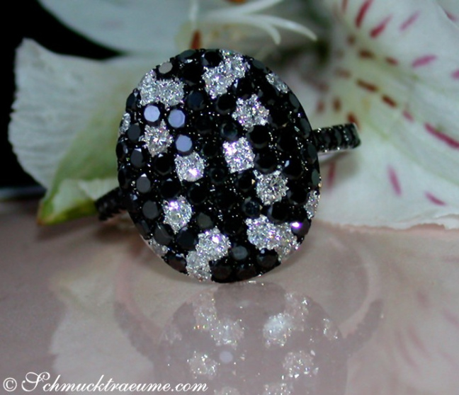 Ausgefallener Ring mit schwarzen Diamanten #1 Ausgefallener Ring mit schwarzen Diamanten #1